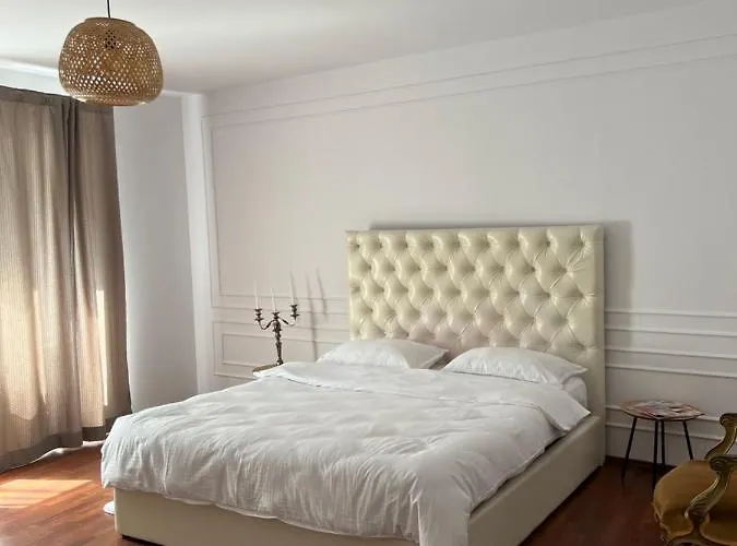Hidden Gem Apartment In The Center Of The City